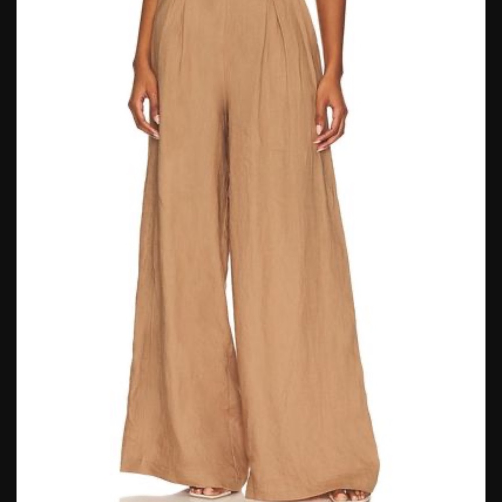 NWT Rumer Camille pants size M. Sold at Revolve